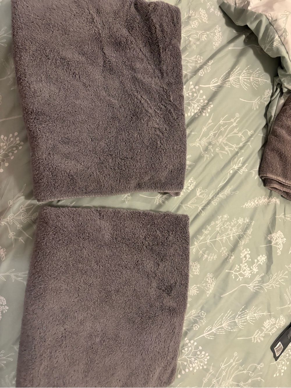 Threshold Gray Towels with Subtle Ribbed Trim - Picture 2 of 6
